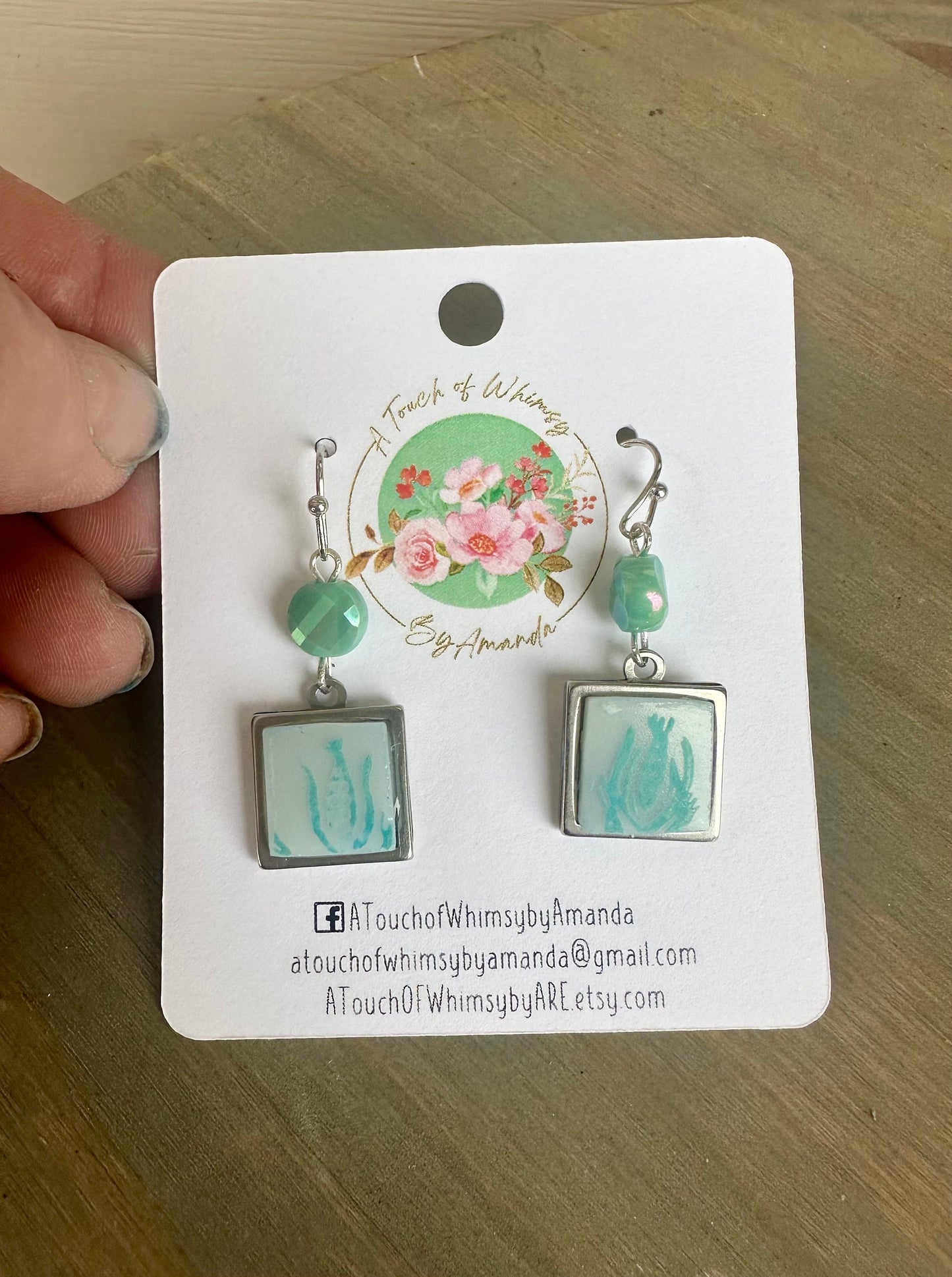 Beautiful 1957 Turquoise Amish Butterprint Pyrex broken china earrings with glass iridescent beads