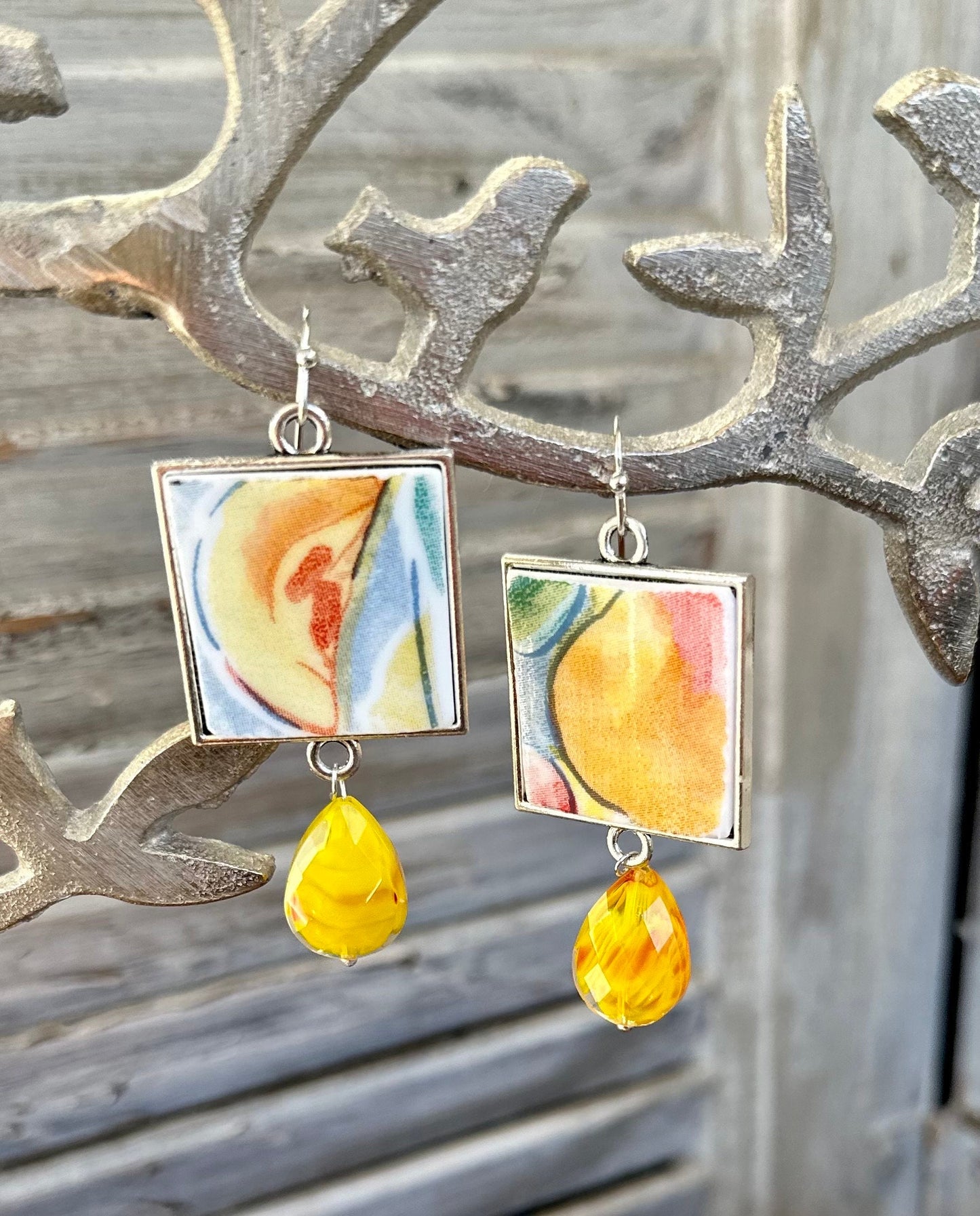 Beautiful Correlle Fruit Basket broken china earrings with glass iridescent beads