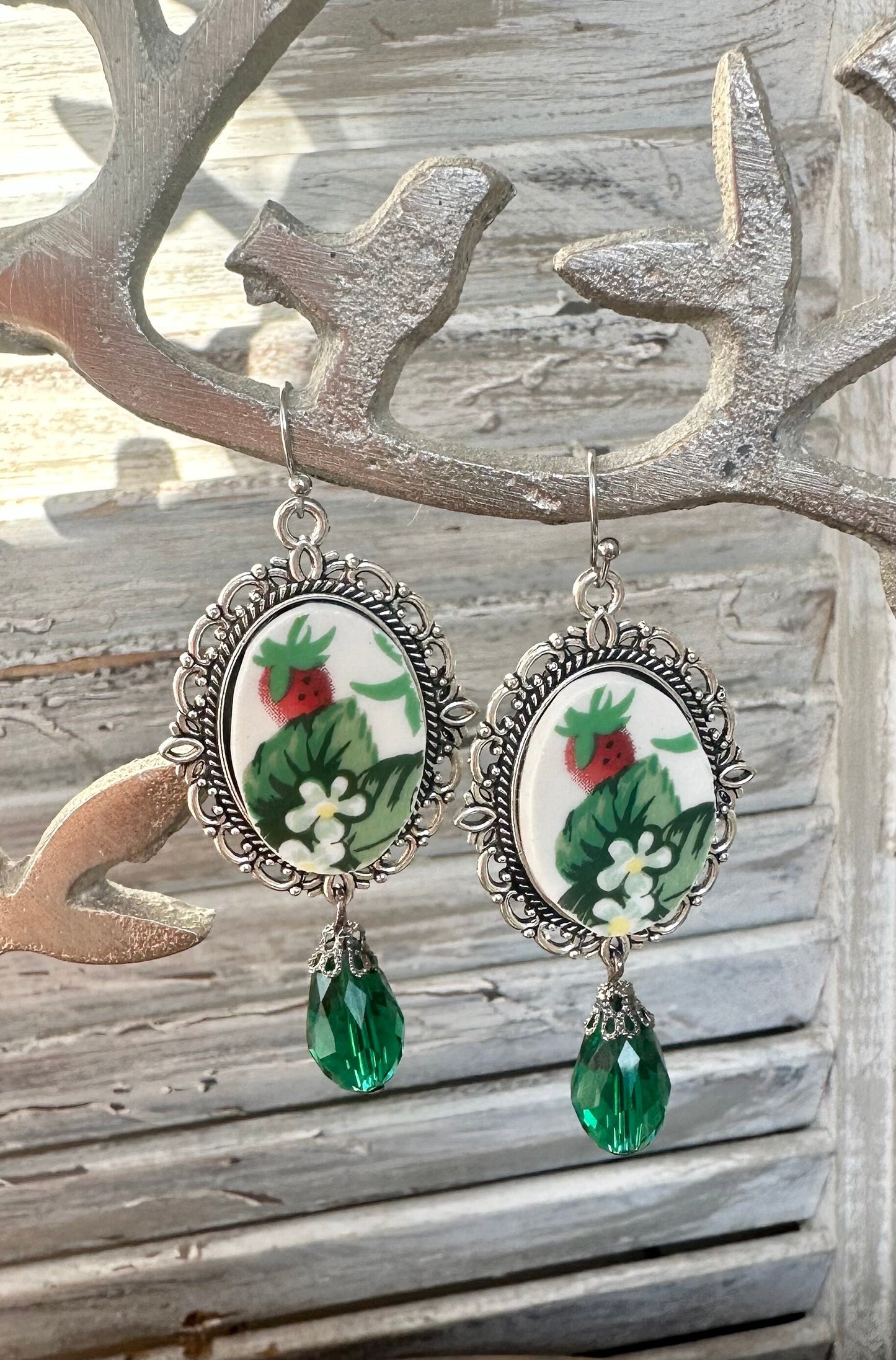 Vintage Tabletops Unlimited Very Strawberry Plate Broken China Earrings