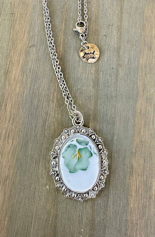 Beautiful broken china pendant necklace using a vintage Correlle “Callaway Green Ivy” plate, oval silver pendant necklace