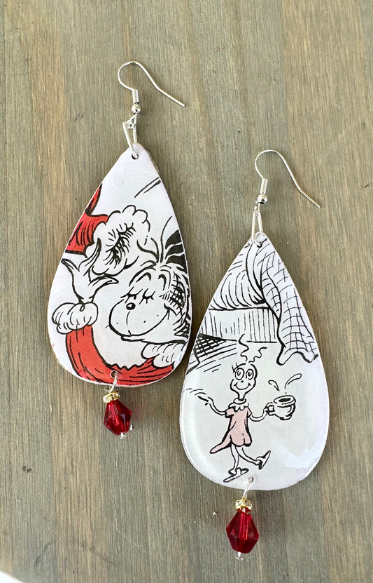 Dr. Seuss How the Grinch Stole Christmas, Cindy Lou Who statement earrings