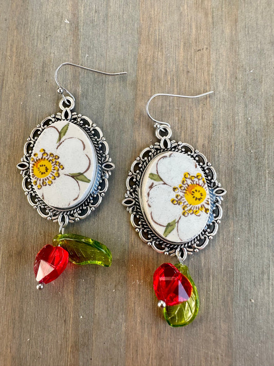 Vintage Sheffield Strawberries and Cream Plate Broken China Earrings