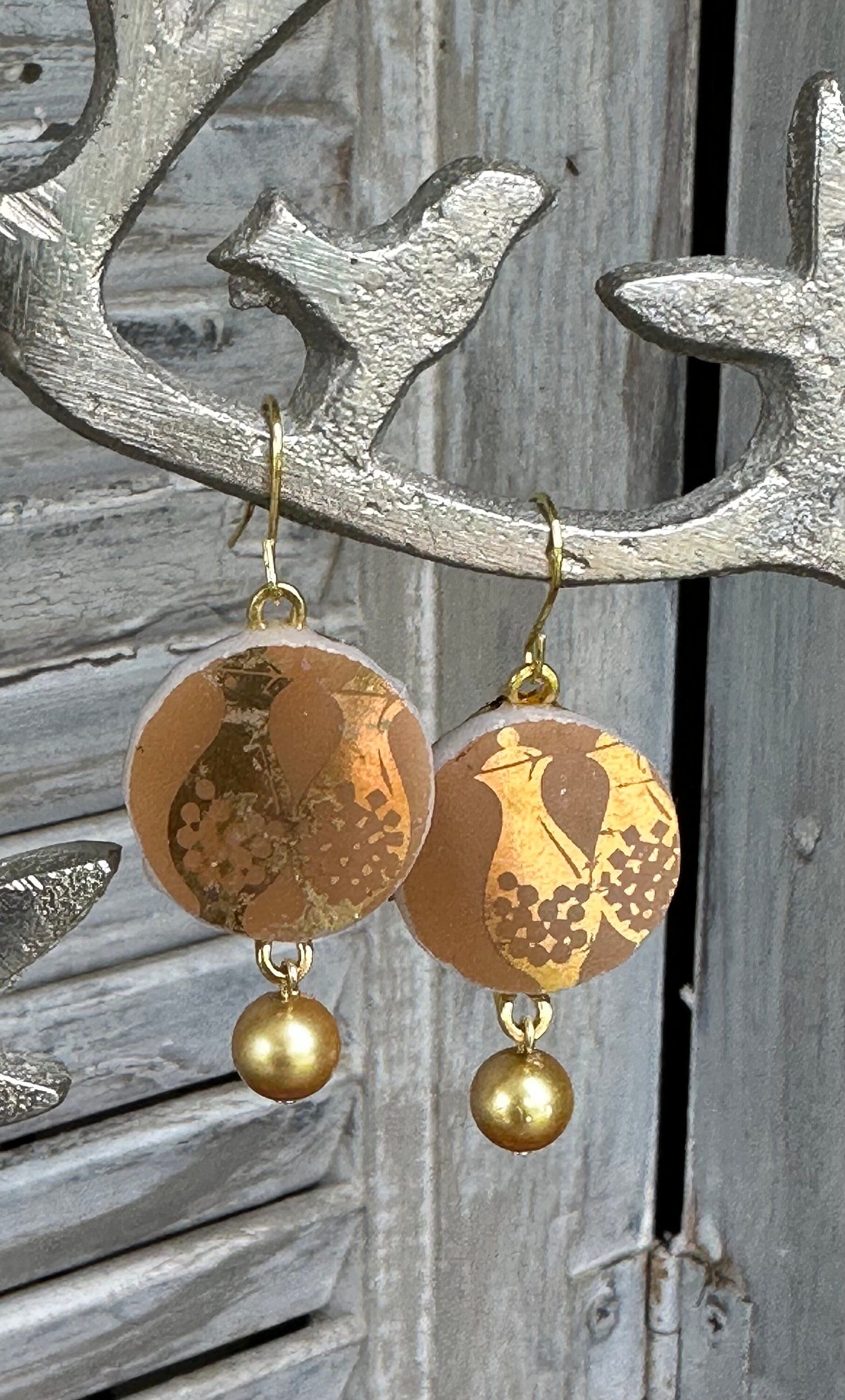 Vintage Pyrex Early American Broken China Jewelry: Upcycled Elegance Earrings