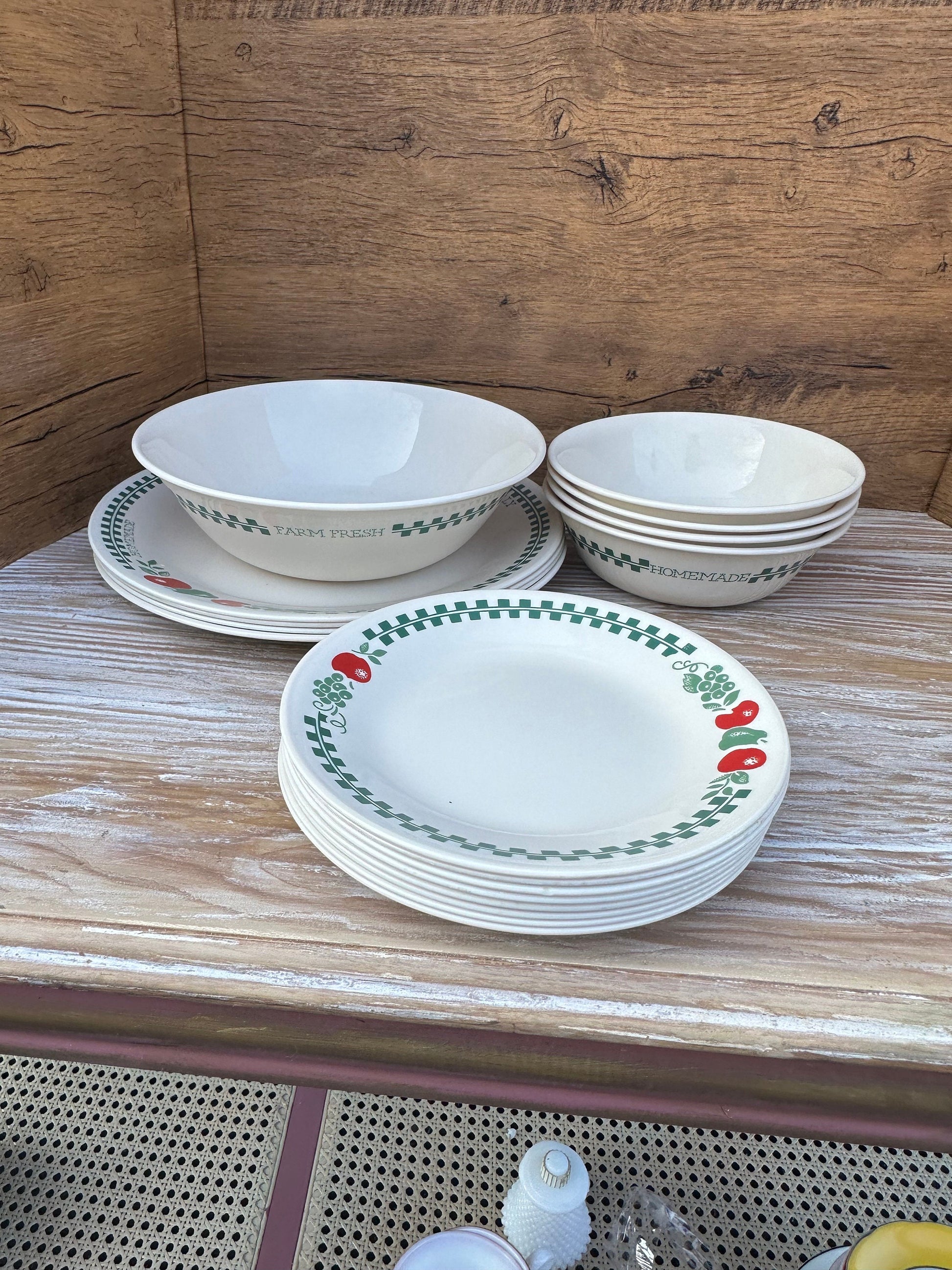 Vintage Corelle Farm Fresh Plates 8.5”, Bread And Butter, Bowls, Serving Bowl