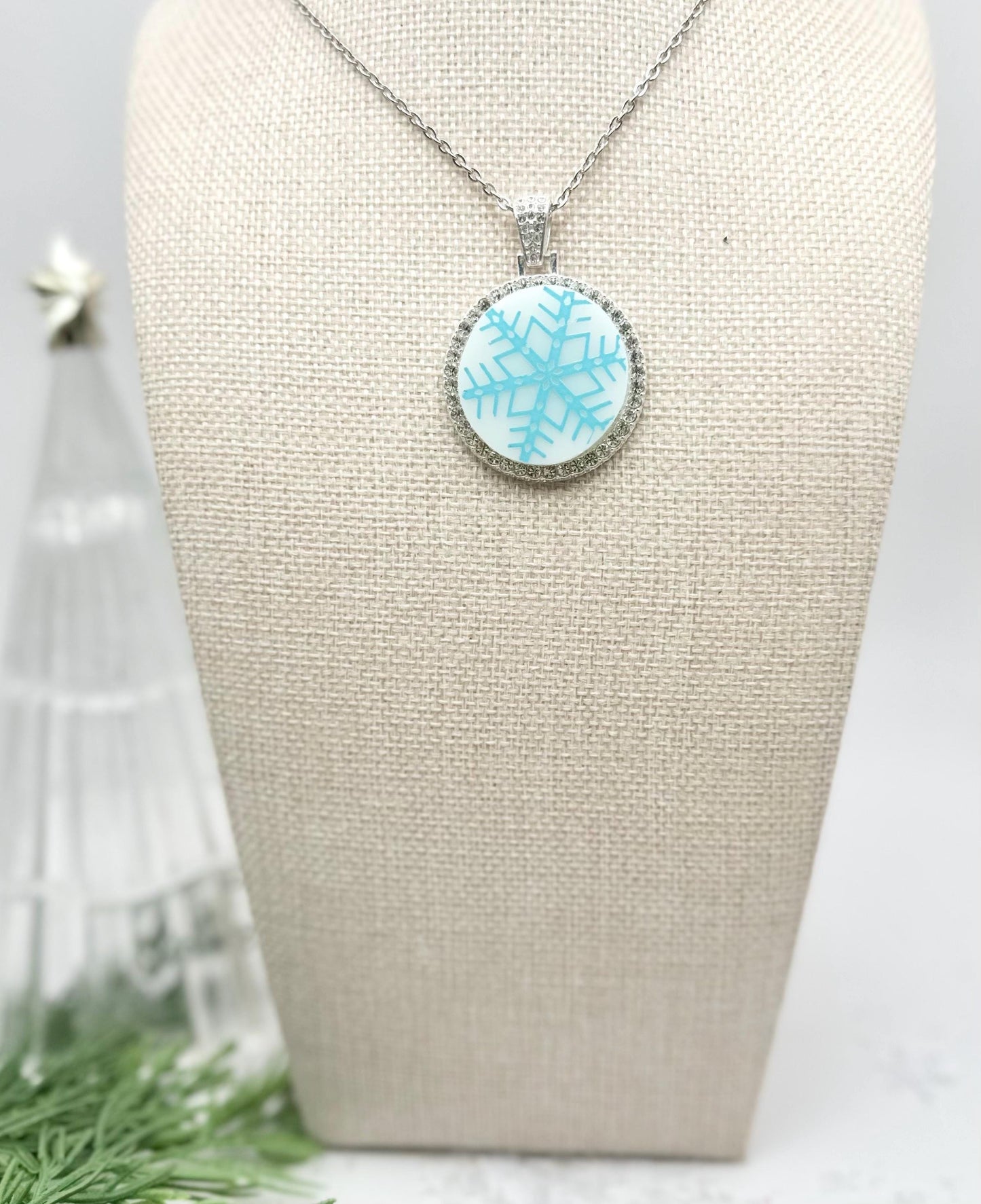 One of a kind 1956 Pyrex Snowflake Turquoise on on Rhinestone Round Pendant Necklace