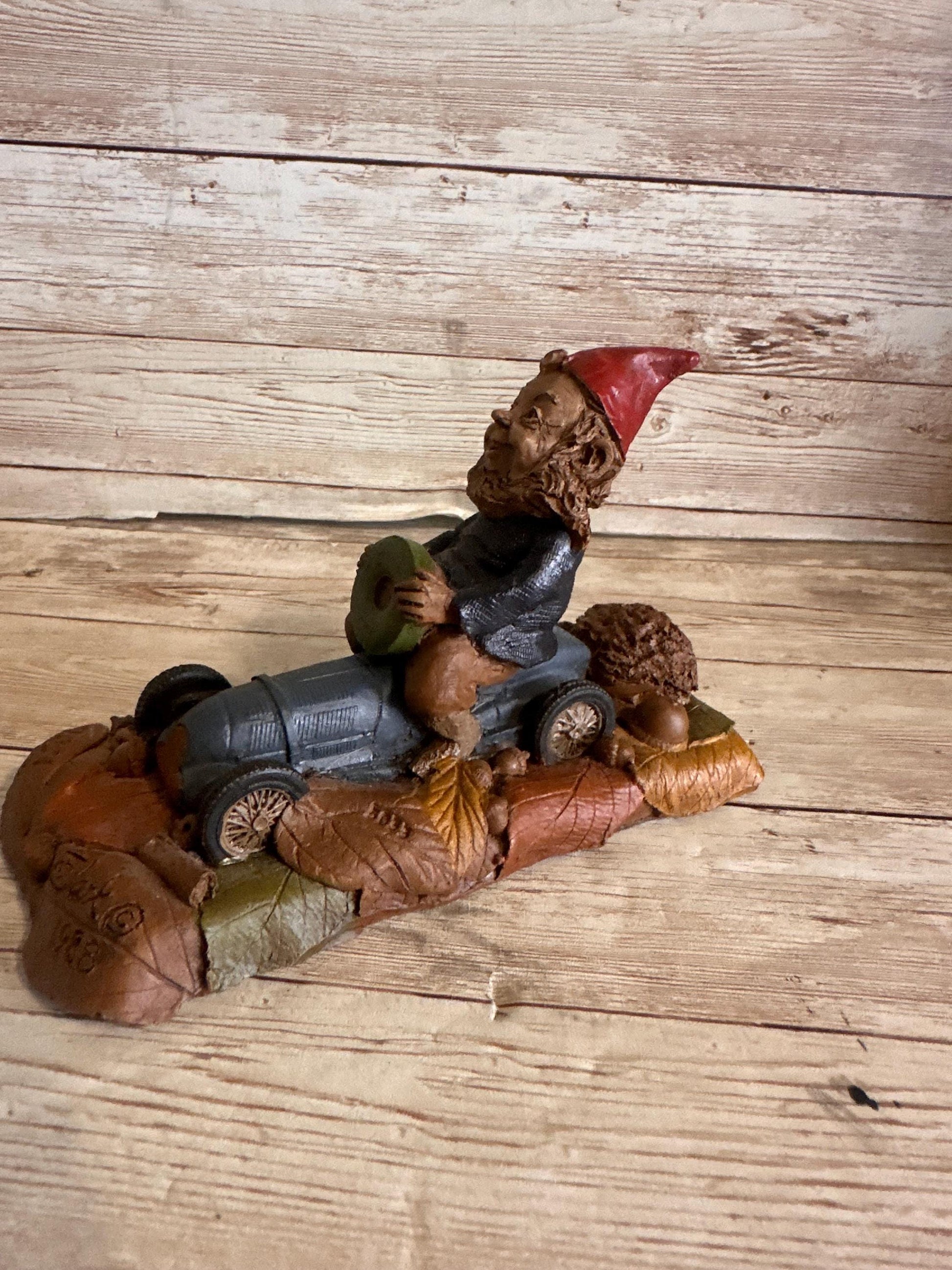 Tom Clark Gnome Val Valentine Resin Figurine Collectible Cairn Studios VTG